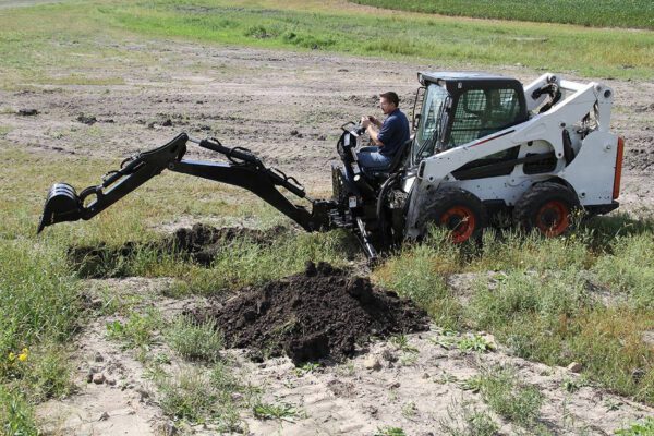 QuickXcavatorSkidSteerBackhoe 5