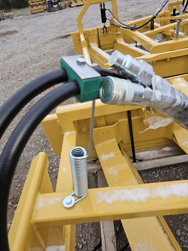 Hydraulic Hose Saver